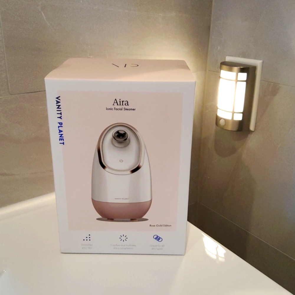 VANITY PLANET Aira Ionic Facial Steamer NEW IN BOX